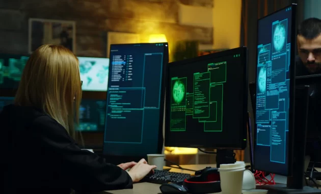 Почти 100 тысяч россиян за последние полгода решили стать айтишниками